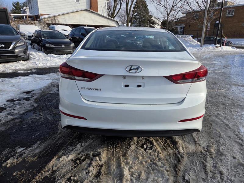 2017 Hyundai Elantra - Image 6