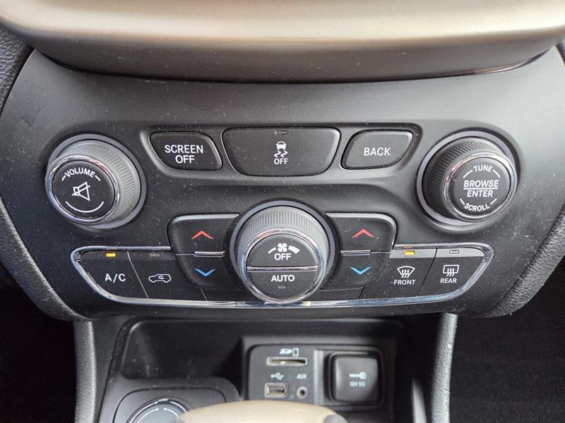 2015 Jeep Grand Cherokee - Image 22