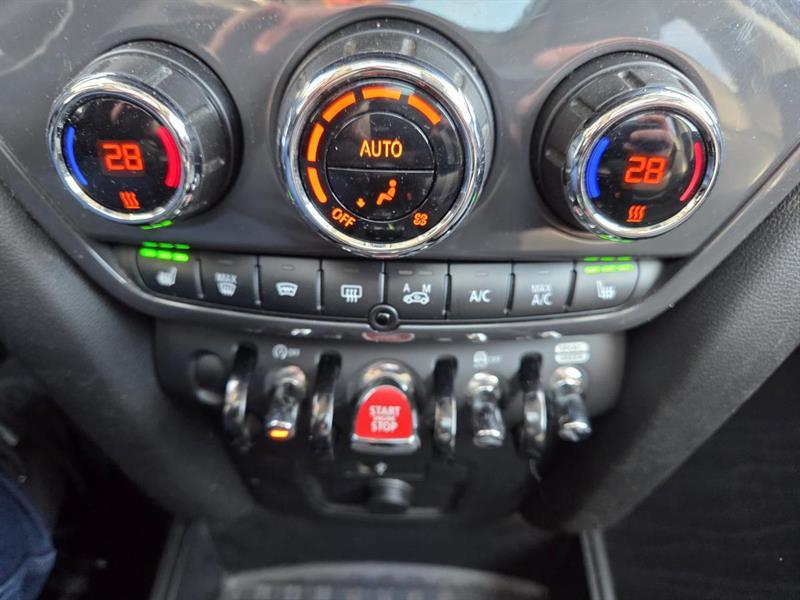 2019 Mini Countryman - Image 22