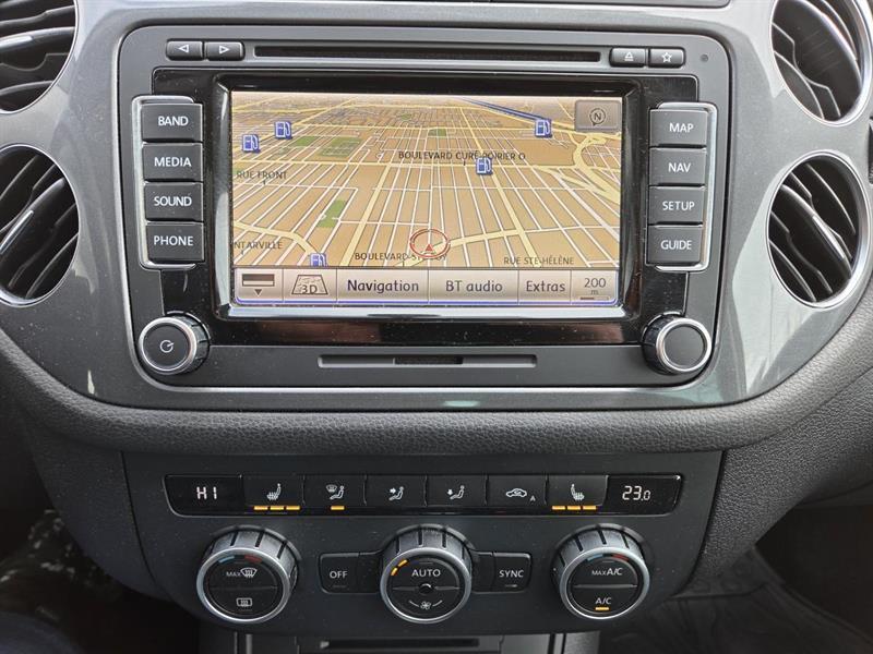 2015 Volkswagen Tiguan - Image 22