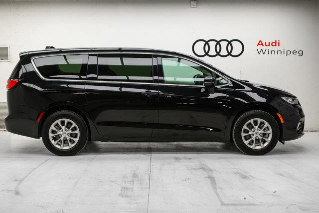 chrysler Pacifica 2024 - 4