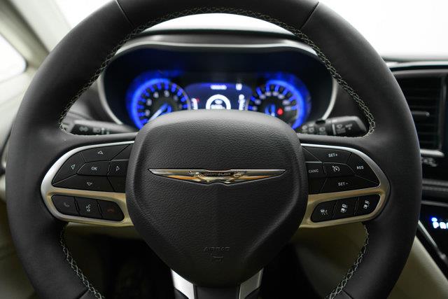 chrysler Pacifica 2024 - 18