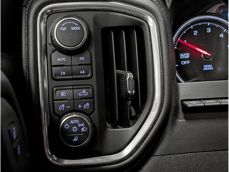 chevrolet Silverado 1500 2021 - 13