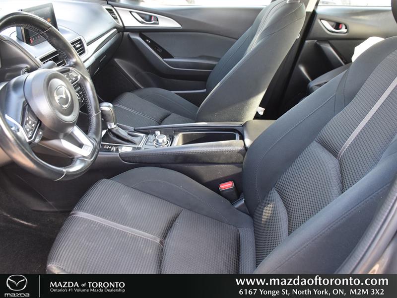 mazda Mazda3 2017 - 11