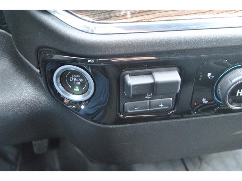 2024 Chevrolet Silverado 2500 - Image 23