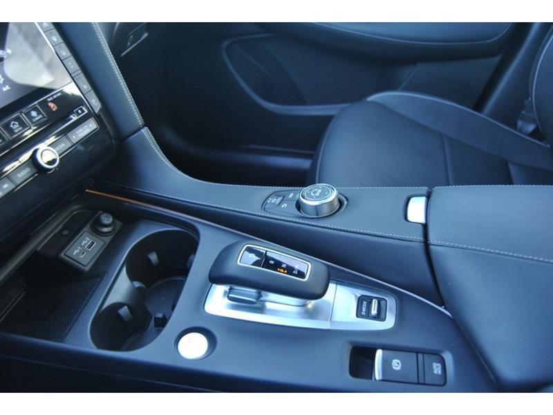 2023 Infiniti QX50 - Image 24