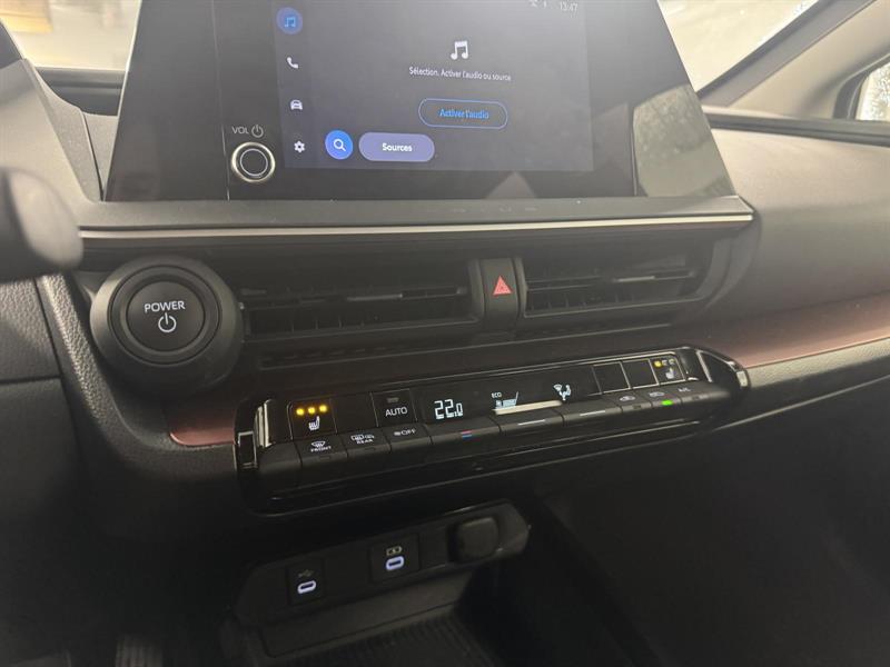 toyota Prius Plug-In Hybrid 2025 - 13