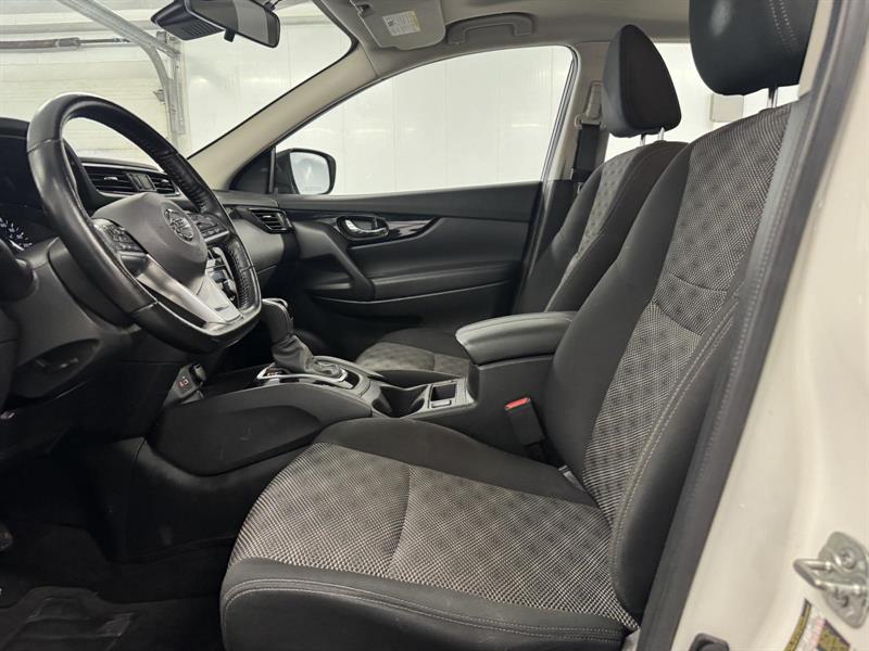 nissan Qashqai 2020 - 11