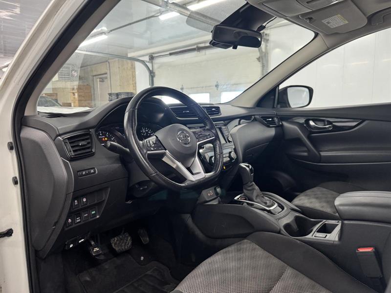 nissan Qashqai 2020 - 13
