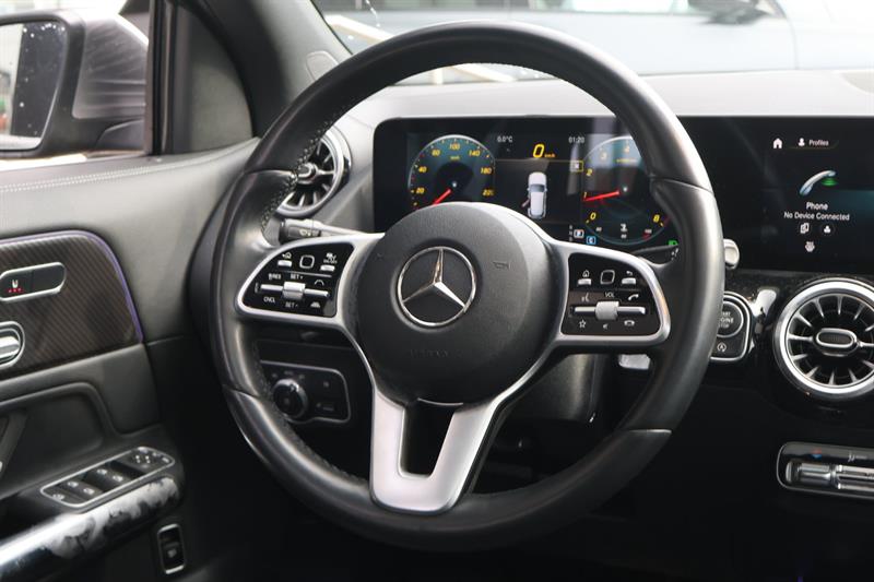 mercedes-benz GLA250 2022 - 2