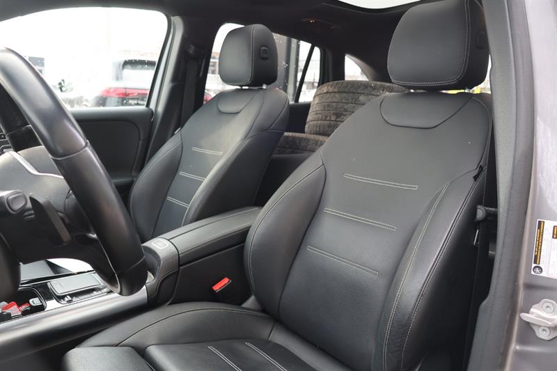 mercedes-benz GLA250 2022 - 3