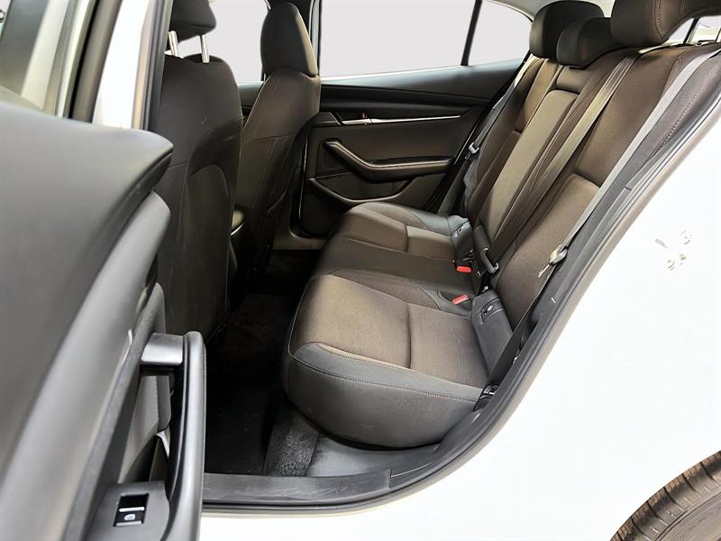 mazda Mazda3 2025 - 9