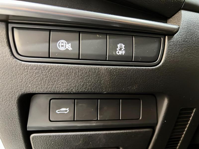 mazda Mazda3 2025 - 21