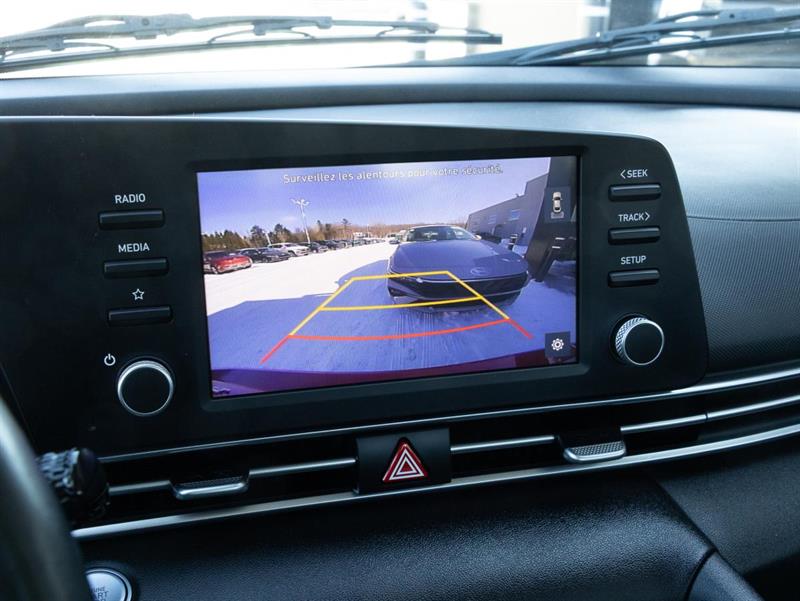 hyundai Elantra 2021 - 18