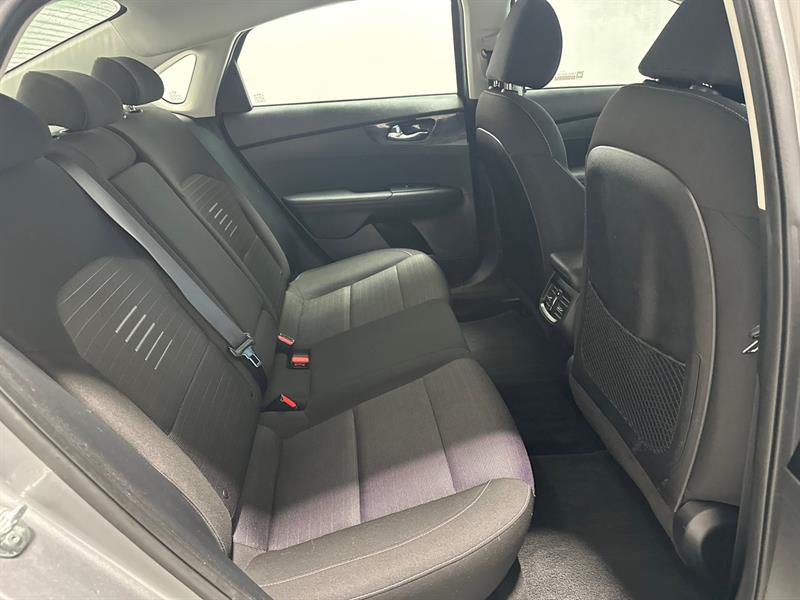 kia Forte 2021 - 21