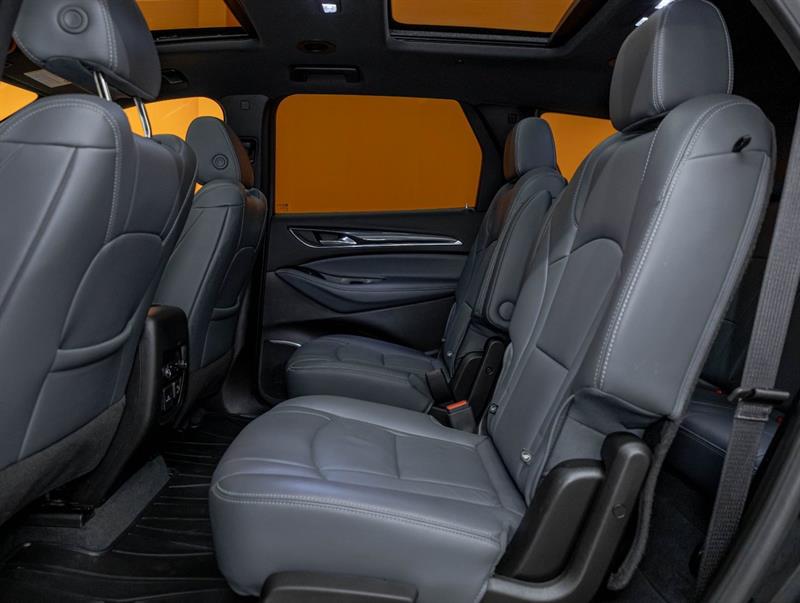 buick Enclave 2024 - 28