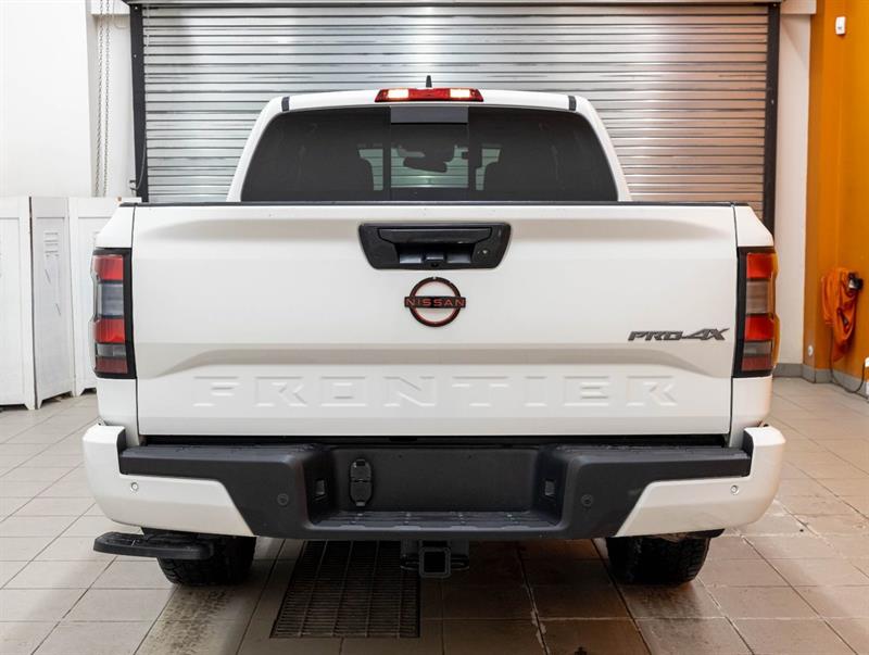 nissan Frontier 2023 - 8