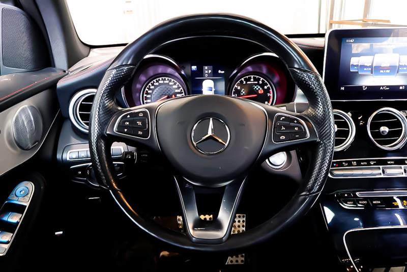 mercedes-benz GLC 2019 - 15
