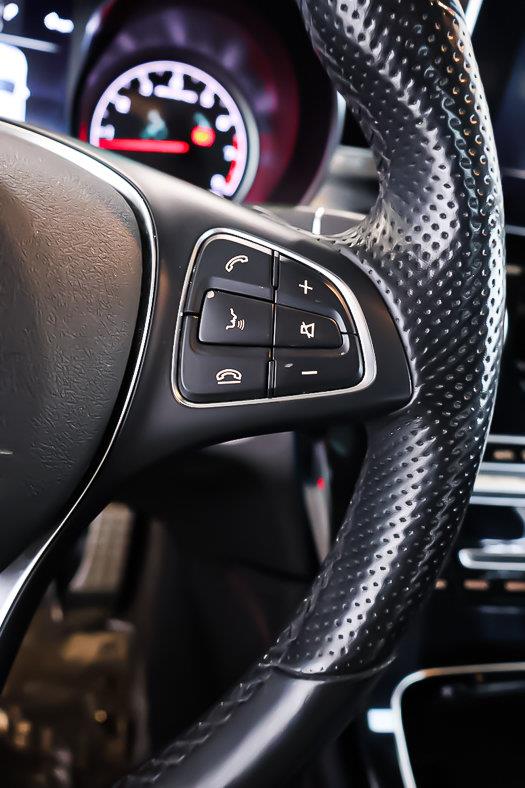 mercedes-benz GLC 2019 - 18