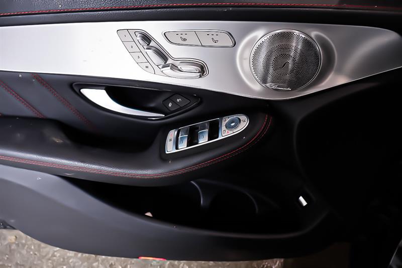 mercedes-benz GLC 2019 - 29