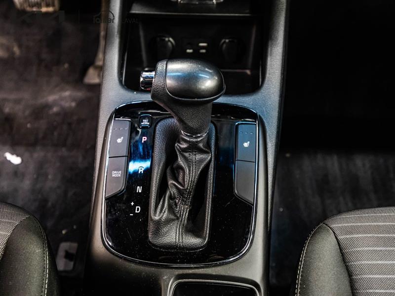 2018 Kia Forte - Image 24