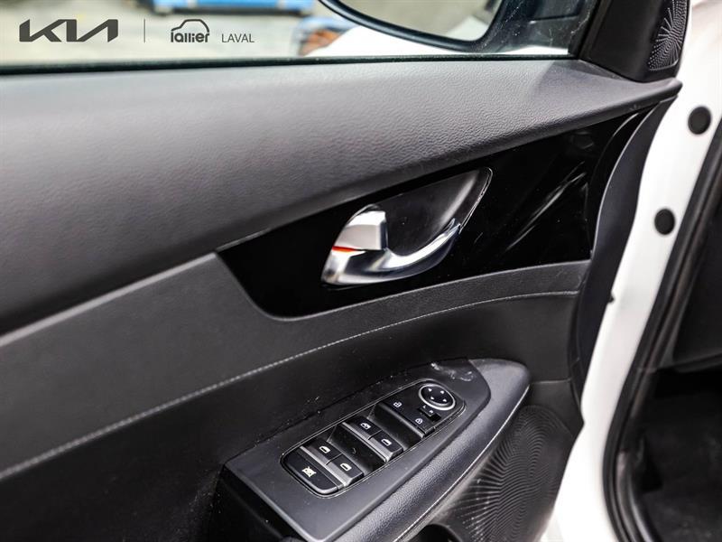 2021 Kia Forte - Image 11