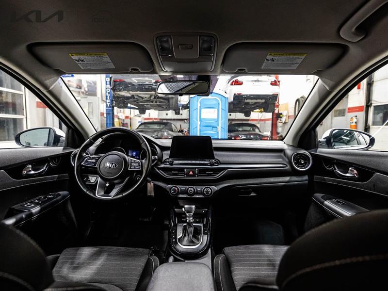 2021 Kia Forte - Image 14