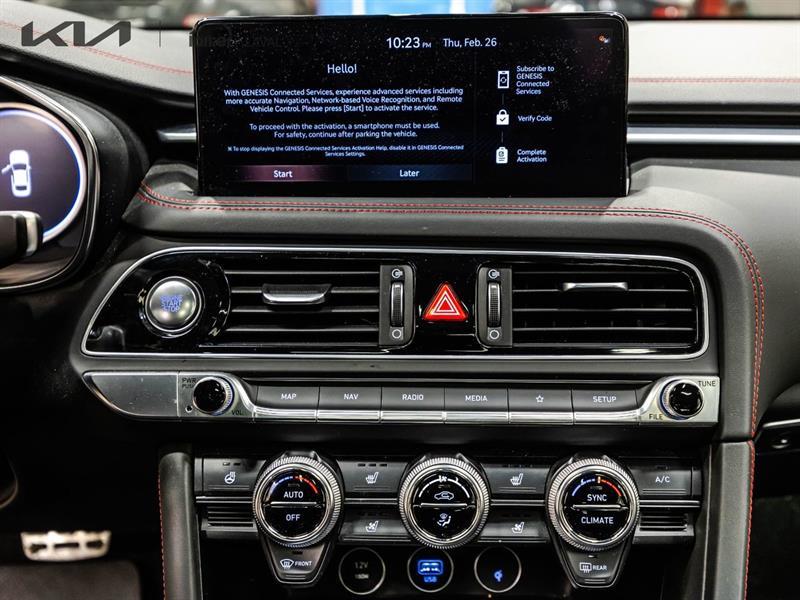 2023 Genesis G70 - Image 27