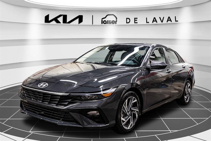 2025 Hyundai Elantra - Image 3