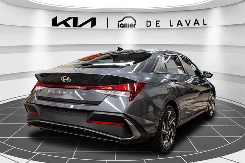 2025 Hyundai Elantra - Image 7