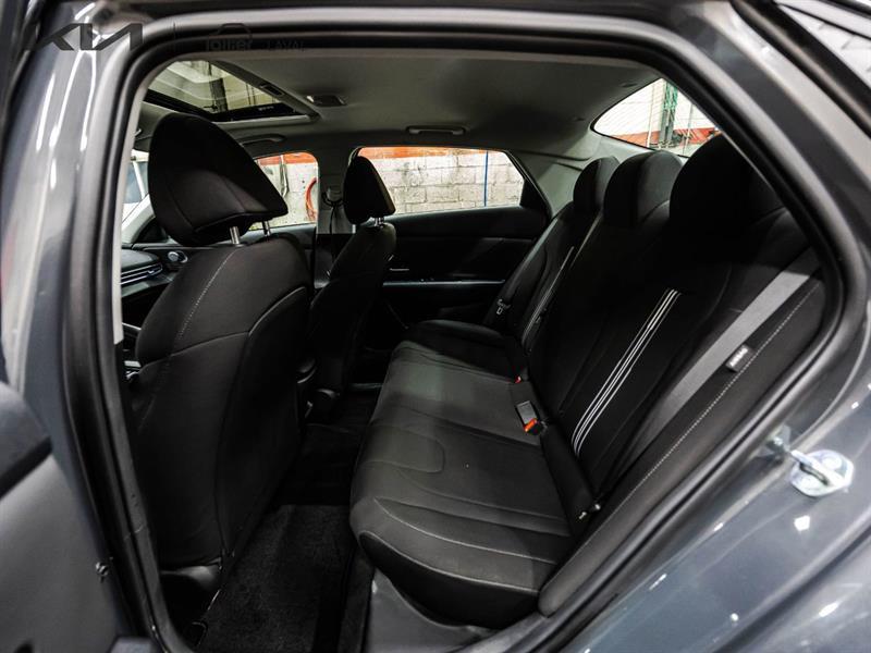 2025 Hyundai Elantra - Image 14