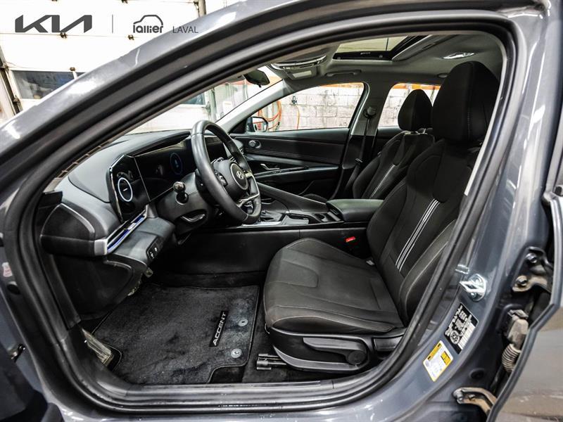 2025 Hyundai Elantra - Image 20