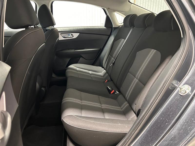 2024 Kia Forte - Image 16