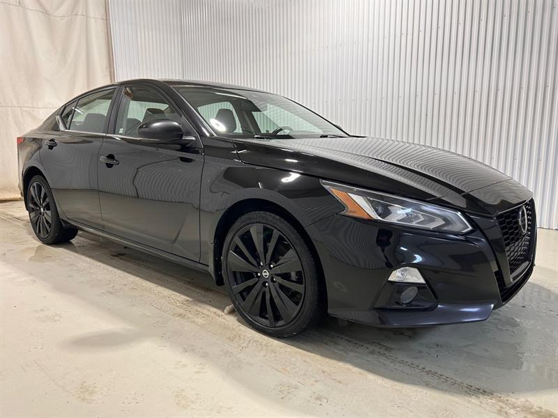 2022 Nissan Altima - Image 4