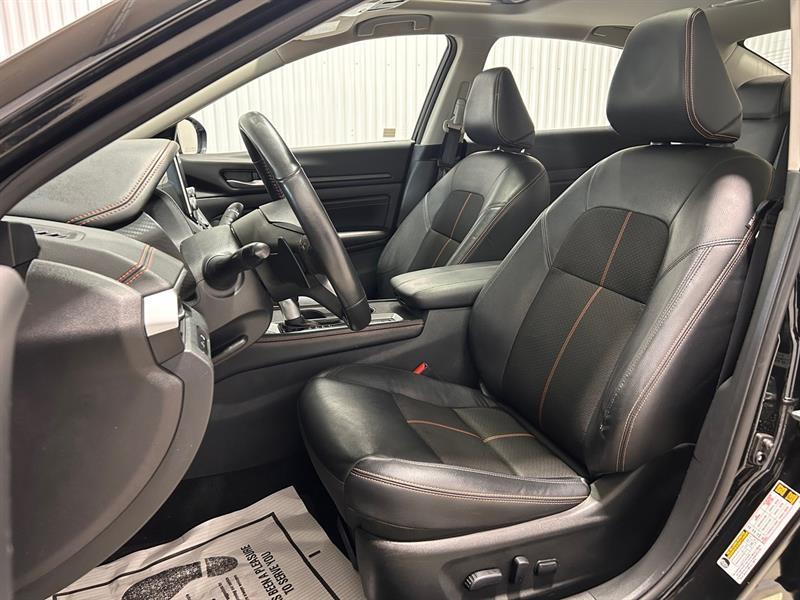 2022 Nissan Altima - Image 10