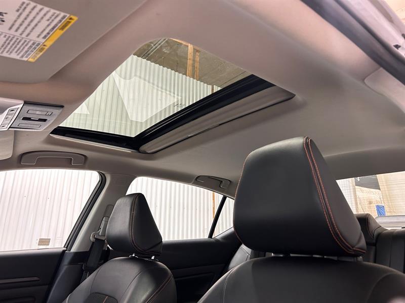 2022 Nissan Altima - Image 13