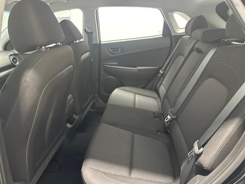 2023 Hyundai Kona - Image 11