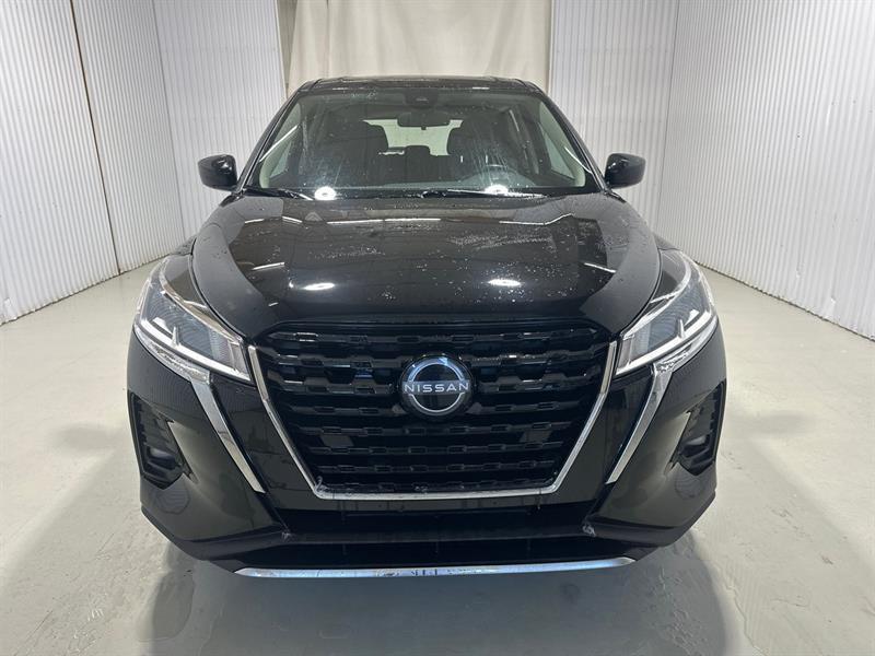 2022 Nissan Kicks - Image 3