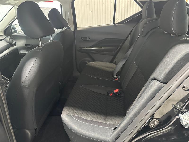 2022 Nissan Kicks - Image 13