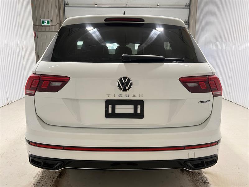 2022 Volkswagen Tiguan - Image 9