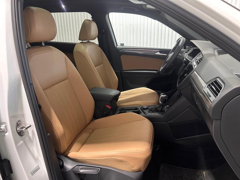 2022 Volkswagen Tiguan - Image 21