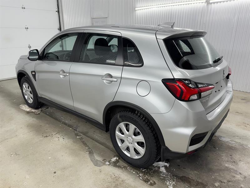 2025 Mitsubishi RVR - Image 5