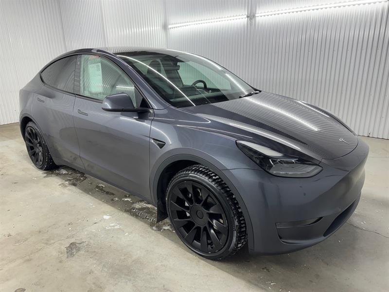 2023 Tesla Model Y - Image 4