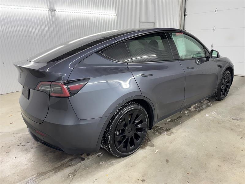 2023 Tesla Model Y - Image 5