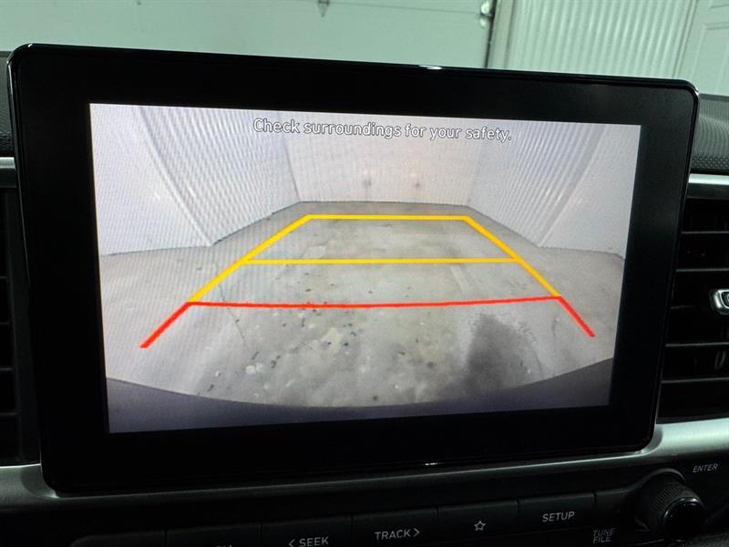 2021 Hyundai Venue - Image 15