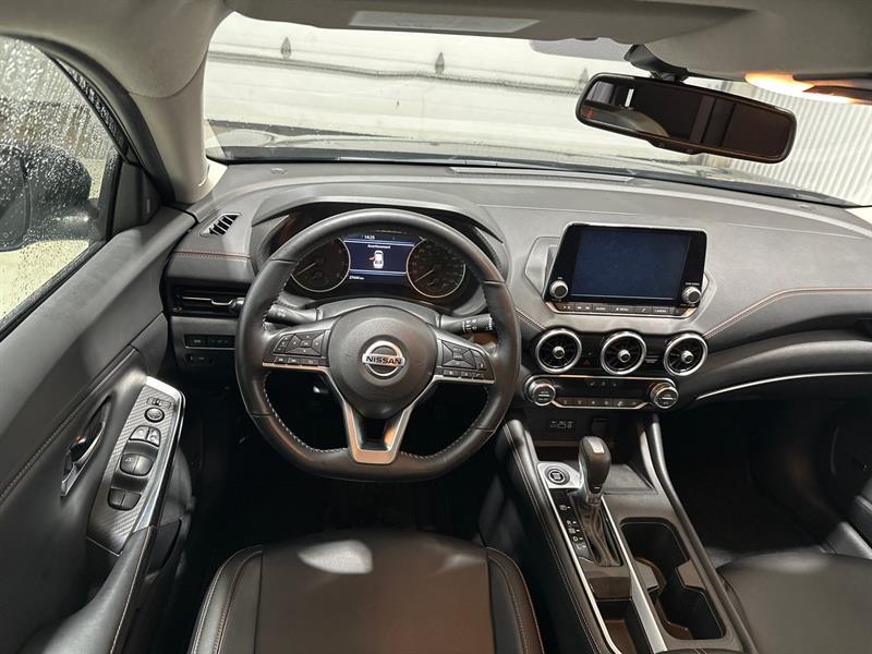 2022 Nissan Sentra - Image 16