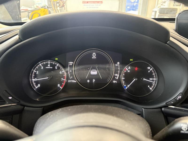 mazda CX-30 2022 - 23