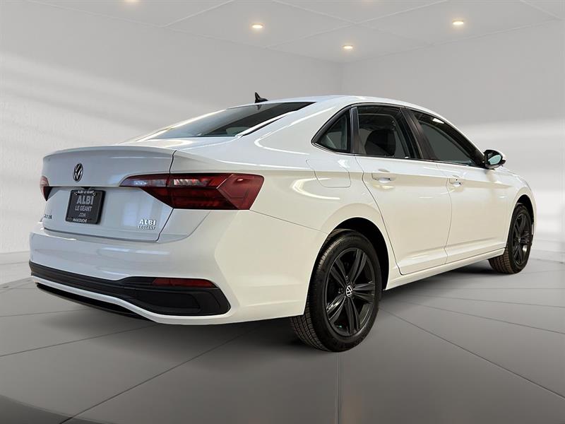 volkswagen Jetta 2023 - 4