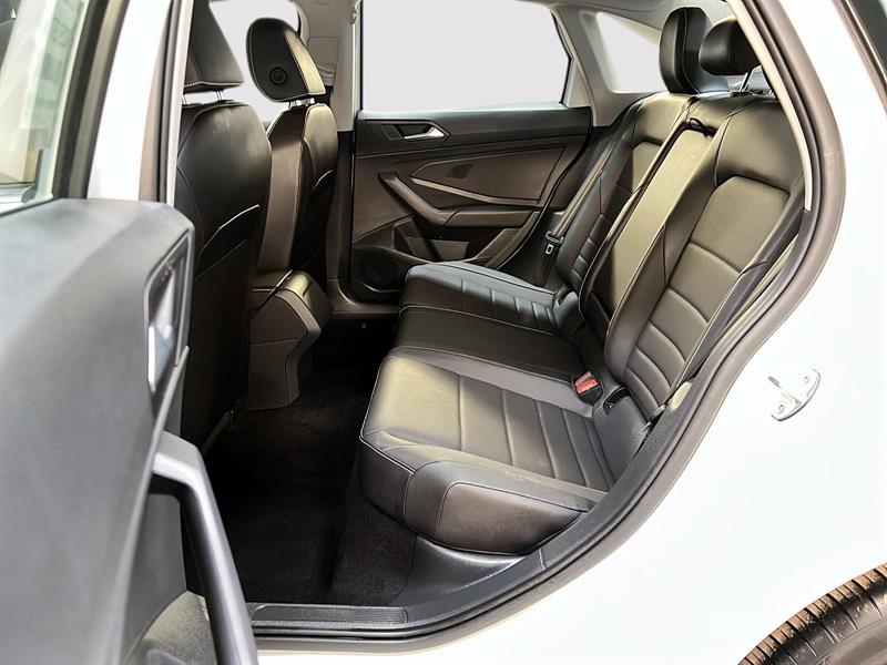 volkswagen Jetta 2023 - 9