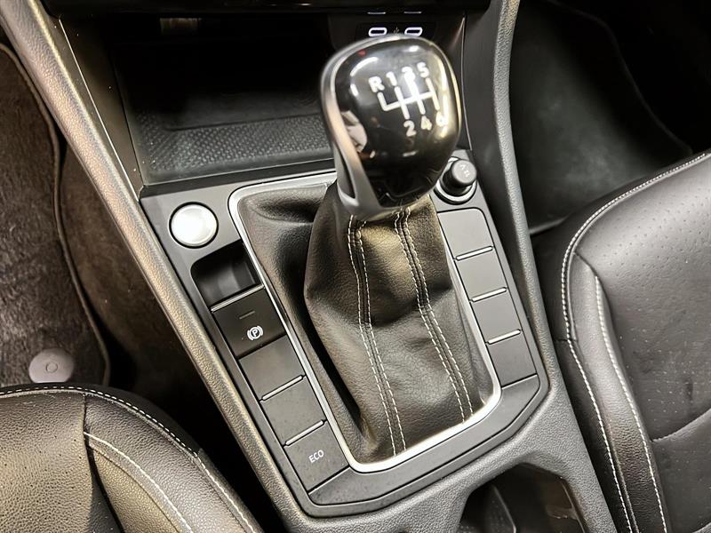 volkswagen Jetta 2023 - 13